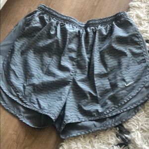 Classic Nike Tempo Shorts-M